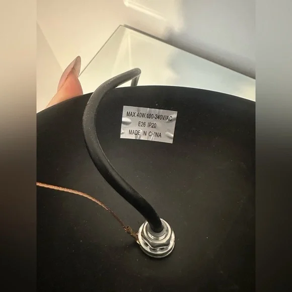 Minimalist Dome pendant light - Picture 3 of 7